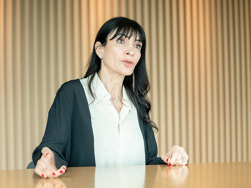 寫真：執行役專務 Chief Sustainability Officer兼CHRO兼人力資源統括本部長兼CDEIO Lorena Dellagiovanna